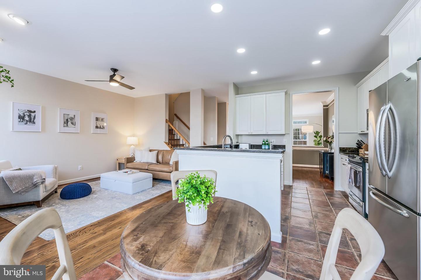 12222 DORRANCE CT, RESTON, Virginia 20190, 3 Bedrooms Bedrooms, ,3 BathroomsBathrooms,Residential,For sale,12222 DORRANCE CT,VAFX2283724 MLS # VAFX2283724