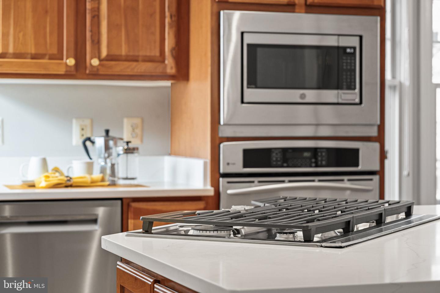 6907 30TH ST N, ARLINGTON, Virginia 22213, 5 Bedrooms Bedrooms, 19 Rooms Rooms,4 BathroomsBathrooms,Residential,For sale,6907 30TH ST N,VAAR2067292 MLS # VAAR2067292