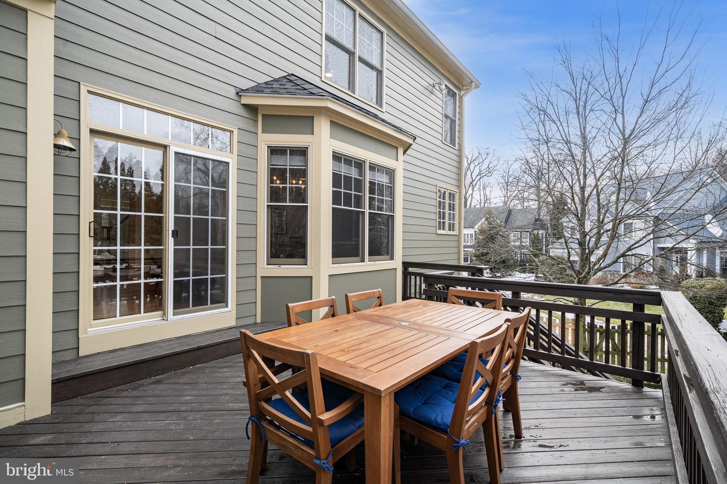 6907 30TH ST N, ARLINGTON, Virginia 22213, 5 Bedrooms Bedrooms, 19 Rooms Rooms,4 BathroomsBathrooms,Residential,For sale,6907 30TH ST N,VAAR2067292 MLS # VAAR2067292