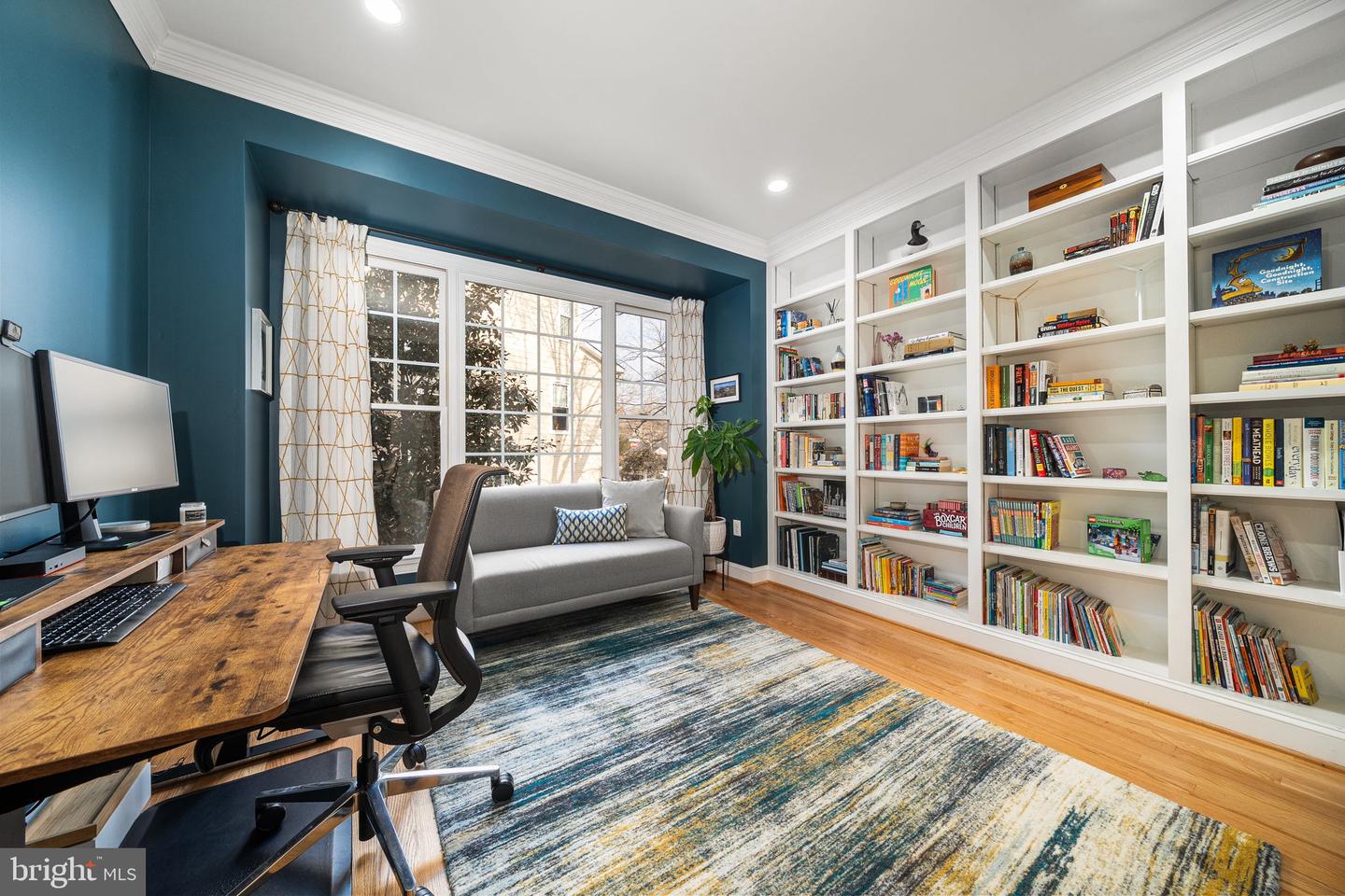 6907 30TH ST N, ARLINGTON, Virginia 22213, 5 Bedrooms Bedrooms, 19 Rooms Rooms,4 BathroomsBathrooms,Residential,For sale,6907 30TH ST N,VAAR2067292 MLS # VAAR2067292