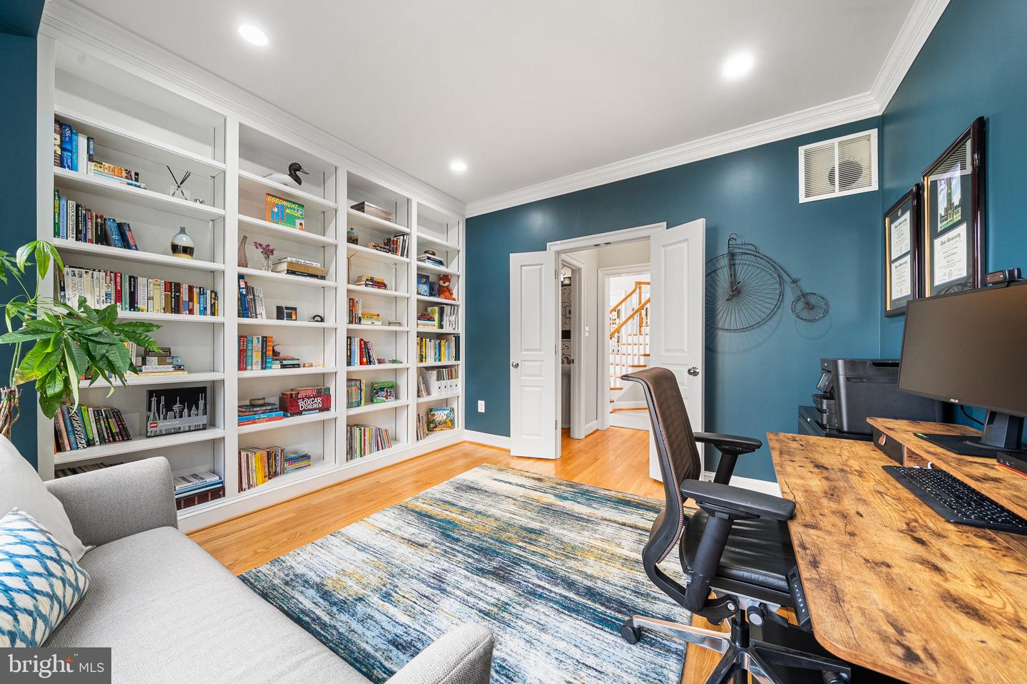 6907 30TH ST N, ARLINGTON, Virginia 22213, 5 Bedrooms Bedrooms, 19 Rooms Rooms,4 BathroomsBathrooms,Residential,For sale,6907 30TH ST N,VAAR2067292 MLS # VAAR2067292