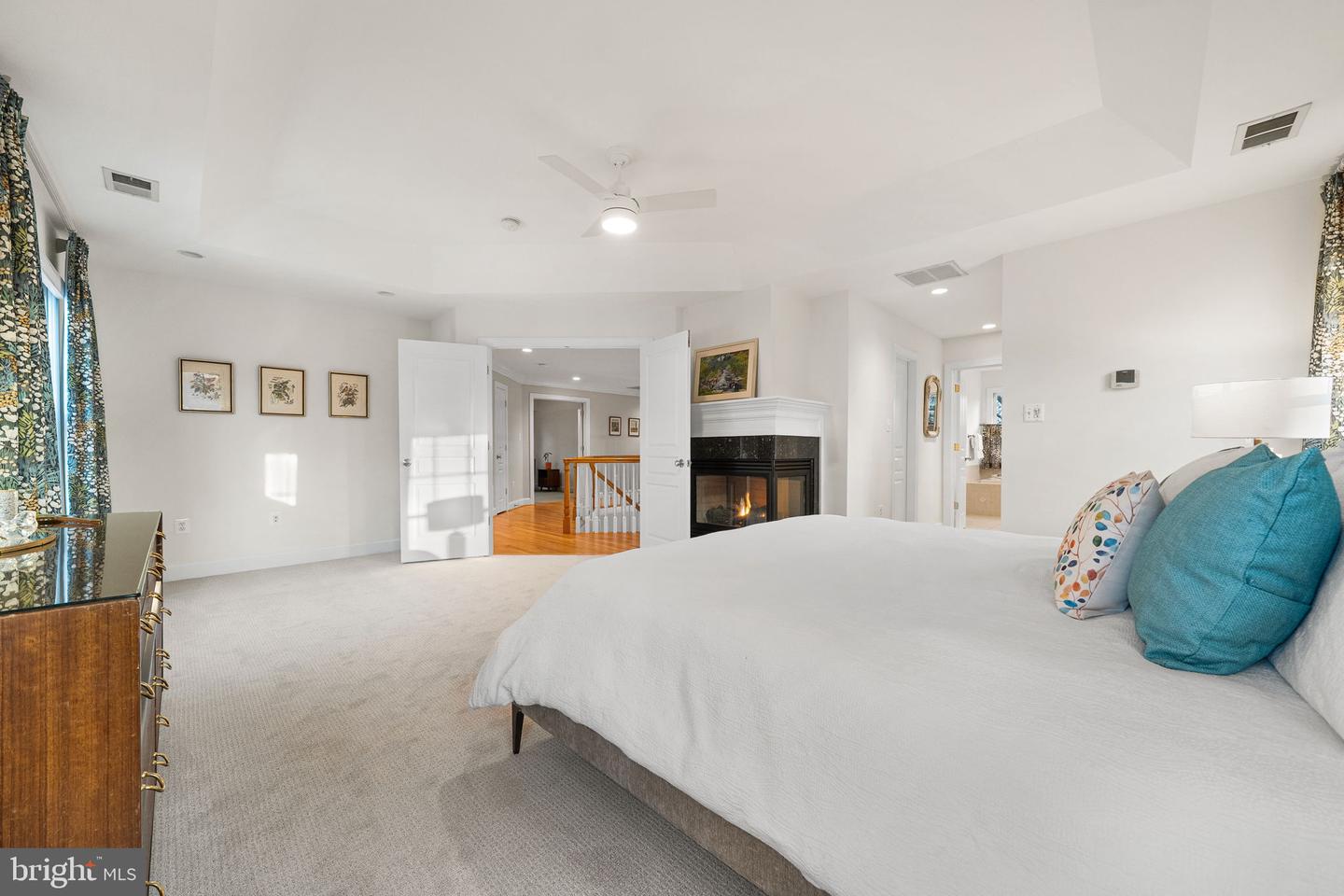 6907 30TH ST N, ARLINGTON, Virginia 22213, 5 Bedrooms Bedrooms, 19 Rooms Rooms,4 BathroomsBathrooms,Residential,For sale,6907 30TH ST N,VAAR2067292 MLS # VAAR2067292