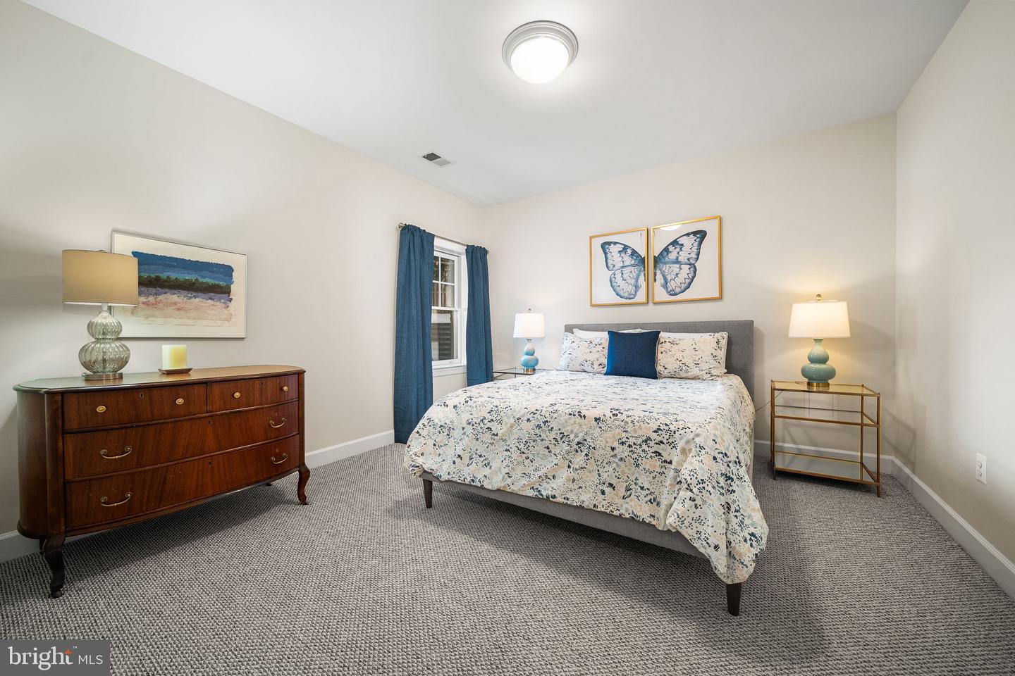 6907 30TH ST N, ARLINGTON, Virginia 22213, 5 Bedrooms Bedrooms, 19 Rooms Rooms,4 BathroomsBathrooms,Residential,For sale,6907 30TH ST N,VAAR2067292 MLS # VAAR2067292