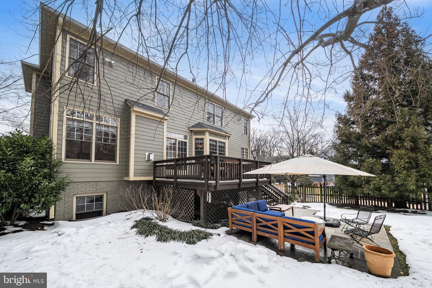 6907 30TH ST N, ARLINGTON, Virginia 22213, 5 Bedrooms Bedrooms, 19 Rooms Rooms,4 BathroomsBathrooms,Residential,For sale,6907 30TH ST N,VAAR2067292 MLS # VAAR2067292