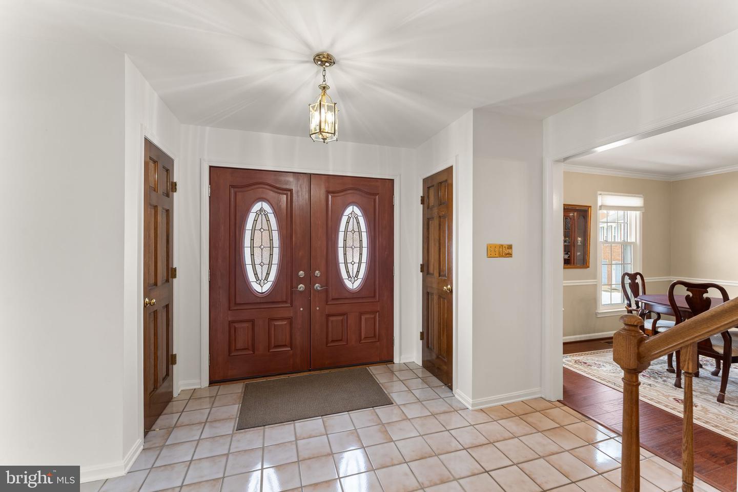 20 N LOWERY CT, STERLING, Virginia 20165, 5 Bedrooms Bedrooms, ,3 BathroomsBathrooms,Residential,For sale,20 N LOWERY CT,VALO2113376 MLS # VALO2113376