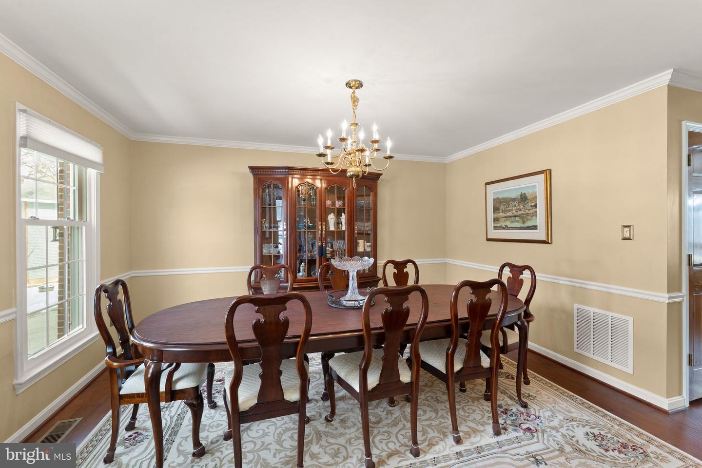 20 N LOWERY CT, STERLING, Virginia 20165, 5 Bedrooms Bedrooms, ,3 BathroomsBathrooms,Residential,For sale,20 N LOWERY CT,VALO2113376 MLS # VALO2113376