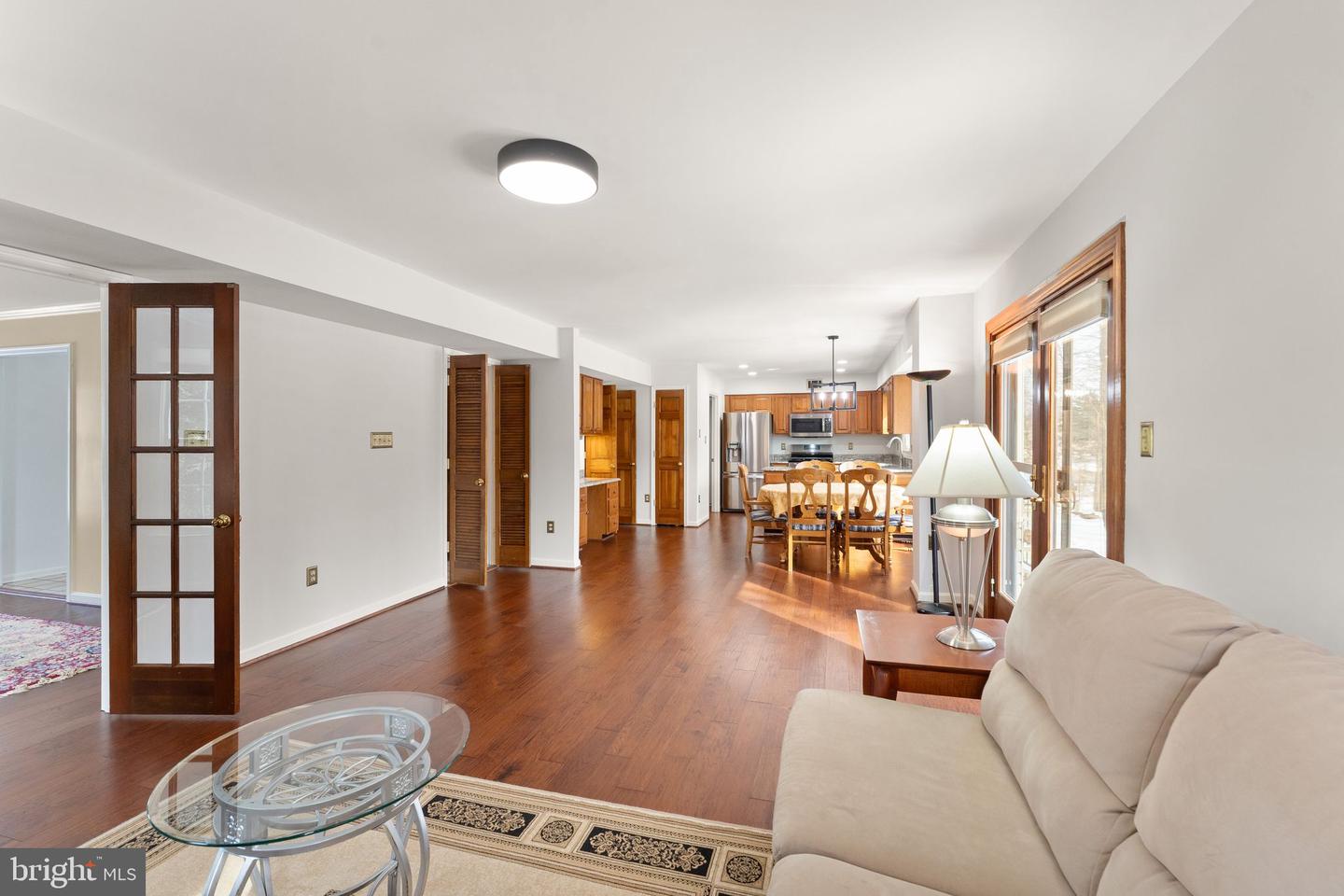 20 N LOWERY CT, STERLING, Virginia 20165, 5 Bedrooms Bedrooms, ,3 BathroomsBathrooms,Residential,For sale,20 N LOWERY CT,VALO2113376 MLS # VALO2113376