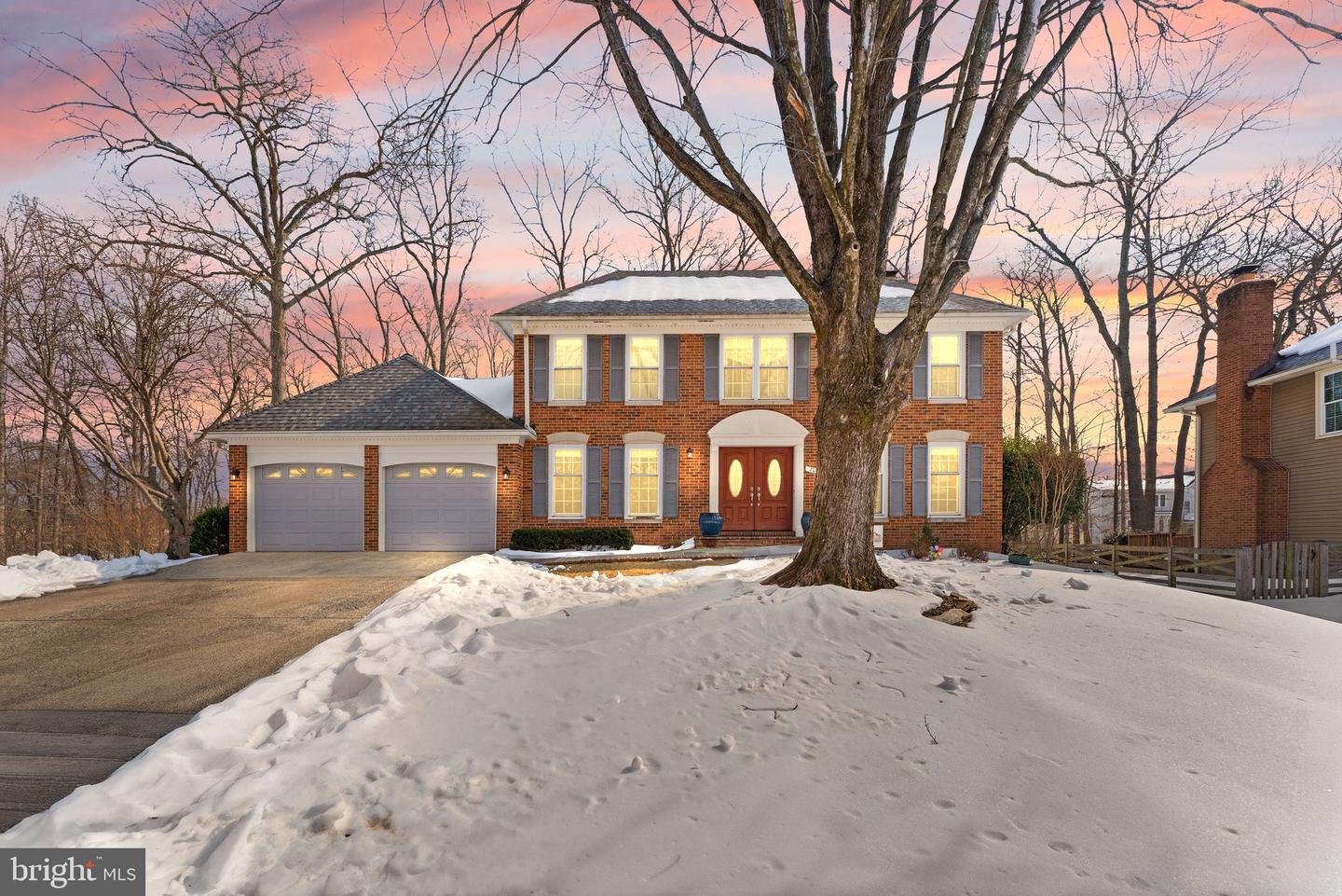 20 N LOWERY CT, STERLING, Virginia 20165, 5 Bedrooms Bedrooms, ,3 BathroomsBathrooms,Residential,For sale,20 N LOWERY CT,VALO2113376 MLS # VALO2113376