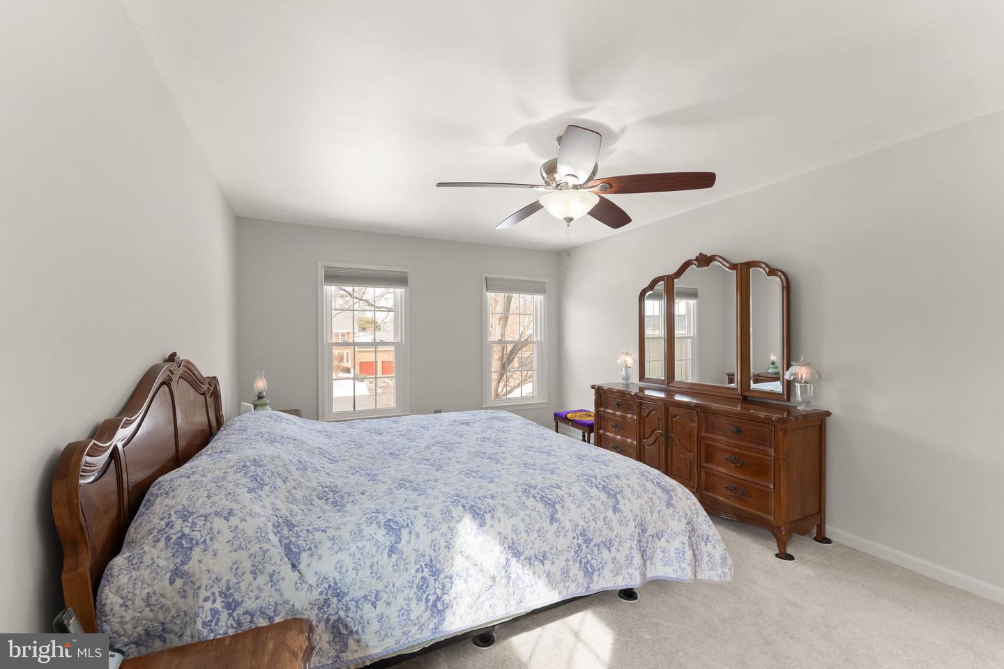 20 N LOWERY CT, STERLING, Virginia 20165, 5 Bedrooms Bedrooms, ,3 BathroomsBathrooms,Residential,For sale,20 N LOWERY CT,VALO2113376 MLS # VALO2113376