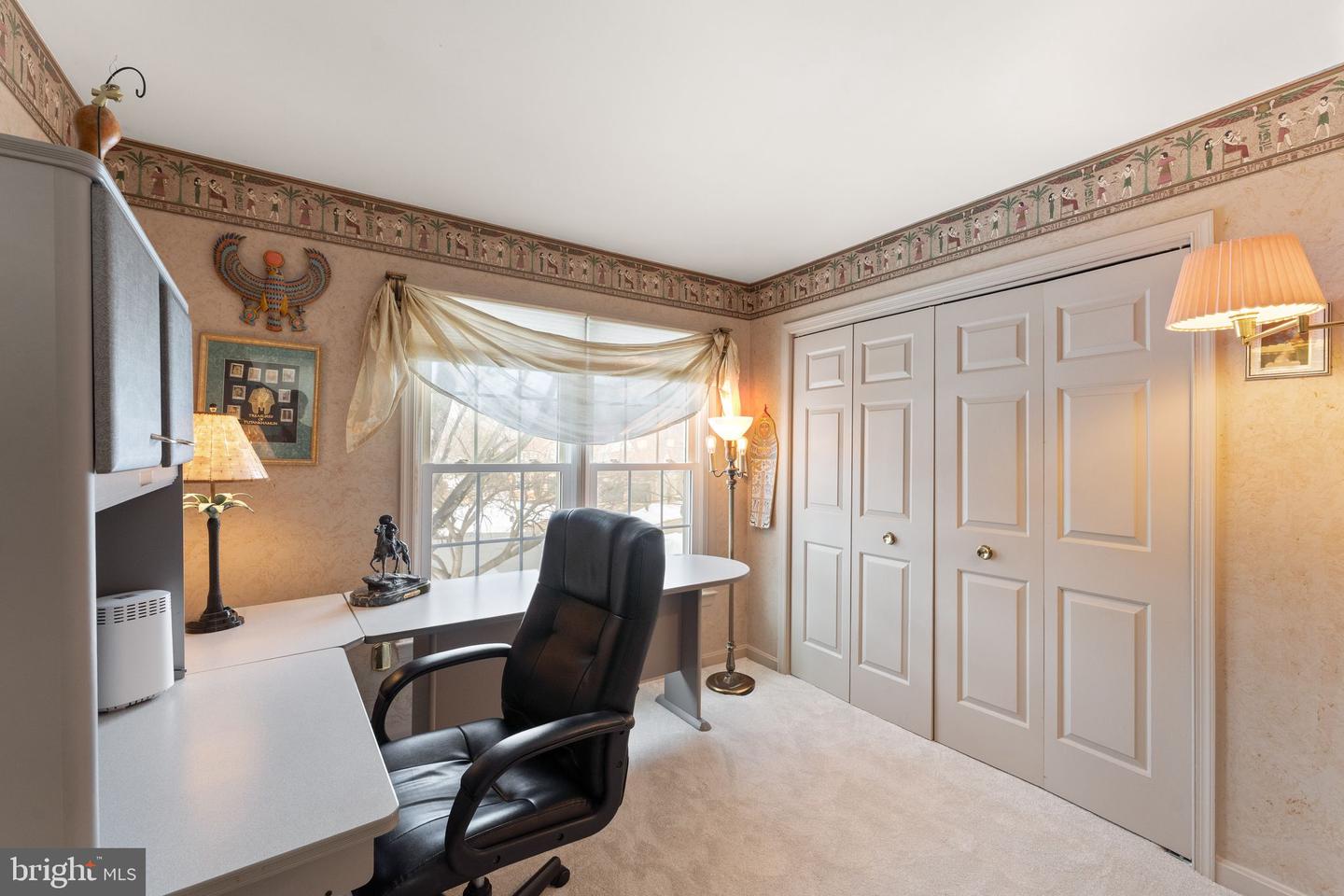 20 N LOWERY CT, STERLING, Virginia 20165, 5 Bedrooms Bedrooms, ,3 BathroomsBathrooms,Residential,For sale,20 N LOWERY CT,VALO2113376 MLS # VALO2113376