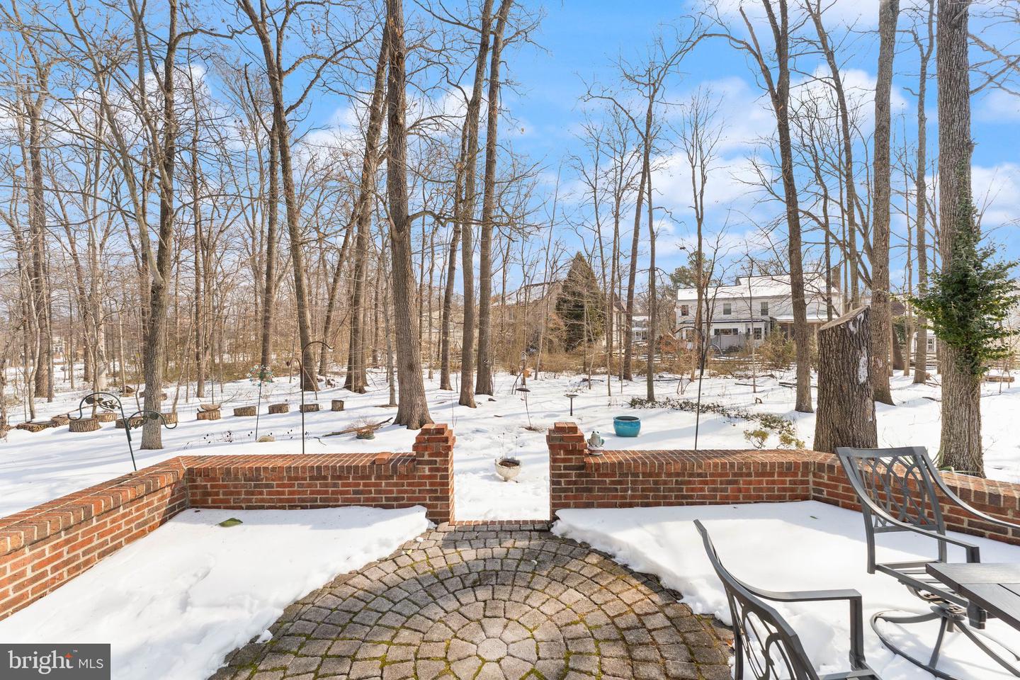 20 N LOWERY CT, STERLING, Virginia 20165, 5 Bedrooms Bedrooms, ,3 BathroomsBathrooms,Residential,For sale,20 N LOWERY CT,VALO2113376 MLS # VALO2113376