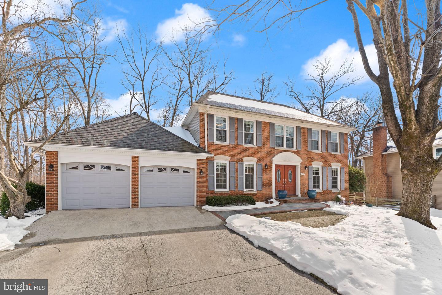 20 N LOWERY CT, STERLING, Virginia 20165, 5 Bedrooms Bedrooms, ,3 BathroomsBathrooms,Residential,For sale,20 N LOWERY CT,VALO2113376 MLS # VALO2113376