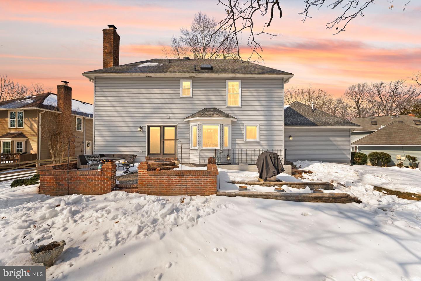 20 N LOWERY CT, STERLING, Virginia 20165, 5 Bedrooms Bedrooms, ,3 BathroomsBathrooms,Residential,For sale,20 N LOWERY CT,VALO2113376 MLS # VALO2113376