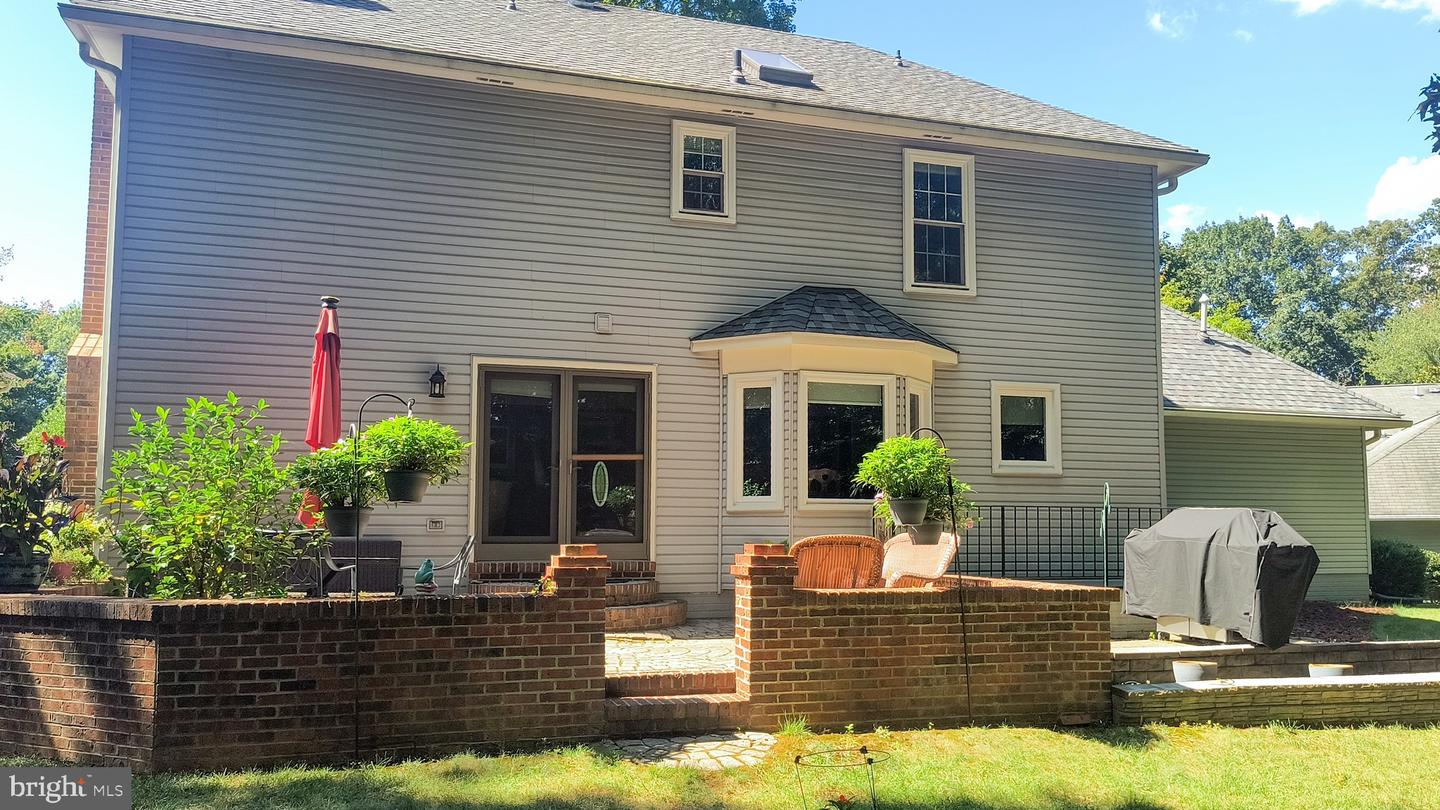 20 N LOWERY CT, STERLING, Virginia 20165, 5 Bedrooms Bedrooms, ,3 BathroomsBathrooms,Residential,For sale,20 N LOWERY CT,VALO2113376 MLS # VALO2113376