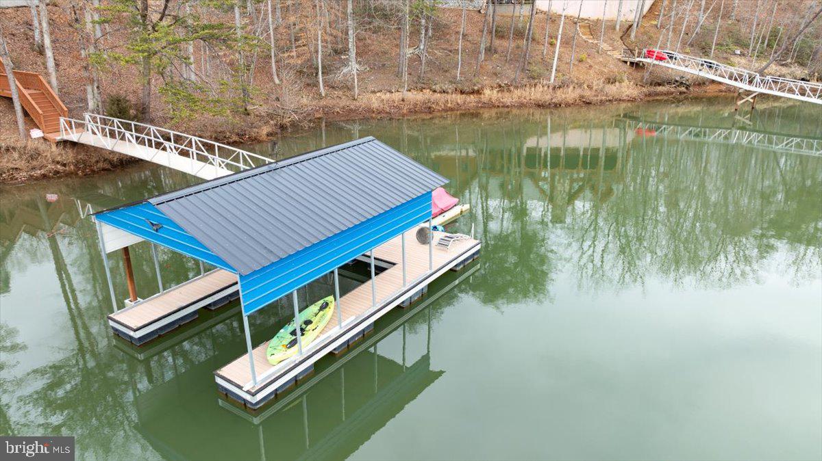 1765 HERON POINTE LODGE, GRETNA, Virginia 24557, 4 Bedrooms Bedrooms, ,4 BathroomsBathrooms,Residential,For sale,1765 HERON POINTE LODGE,VAPI2000116 MLS # VAPI2000116