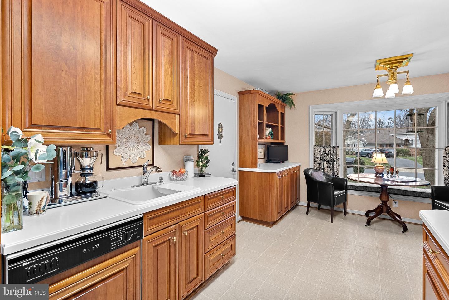 8527 PAPPAS WAY, ANNANDALE, Virginia 22003, 4 Bedrooms Bedrooms, ,3 BathroomsBathrooms,Residential,For sale,8527 PAPPAS WAY,VAFX2284576 MLS # VAFX2284576 8527 PAPPAS WAY, ANNANDALE, Virginia 22003, 4 Bedrooms Bedrooms, ,3 BathroomsBathrooms,Residential,For sale,8527 PAPPAS WAY,VAFX2284576 MLS # VAFX2284576