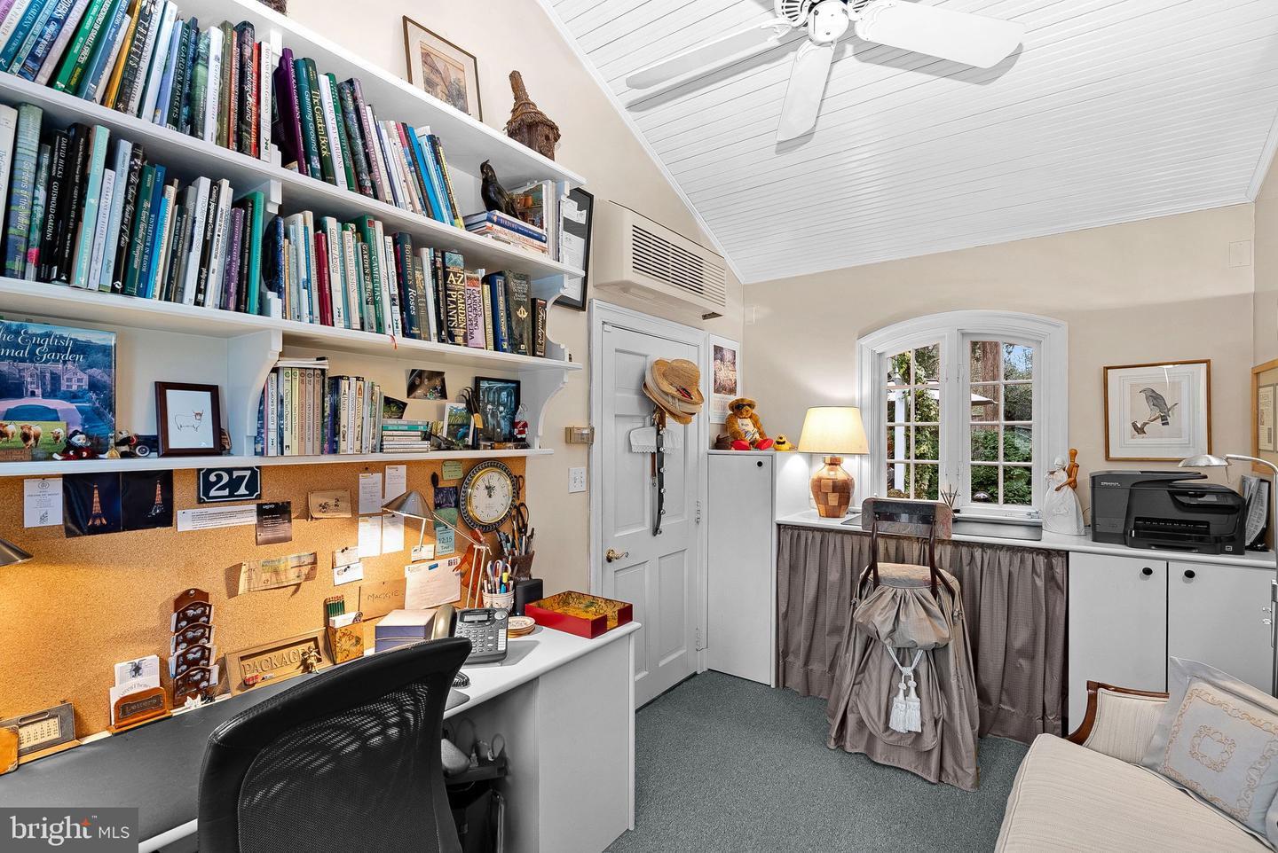 8527 PAPPAS WAY, ANNANDALE, Virginia 22003, 4 Bedrooms Bedrooms, ,3 BathroomsBathrooms,Residential,For sale,8527 PAPPAS WAY,VAFX2284576 MLS # VAFX2284576 8527 PAPPAS WAY, ANNANDALE, Virginia 22003, 4 Bedrooms Bedrooms, ,3 BathroomsBathrooms,Residential,For sale,8527 PAPPAS WAY,VAFX2284576 MLS # VAFX2284576