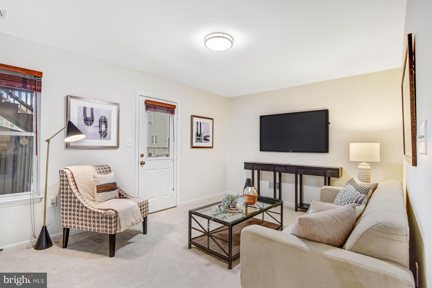 6240 FROSTY WINTER CT, CENTREVILLE, Virginia 20120, 3 Bedrooms Bedrooms, ,2 BathroomsBathrooms,Residential,For sale,6240 FROSTY WINTER CT,VAFX2284628 MLS # VAFX2284628