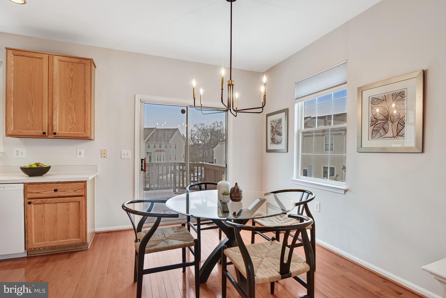 6240 FROSTY WINTER CT, CENTREVILLE, Virginia 20120, 3 Bedrooms Bedrooms, ,2 BathroomsBathrooms,Residential,For sale,6240 FROSTY WINTER CT,VAFX2284628 MLS # VAFX2284628