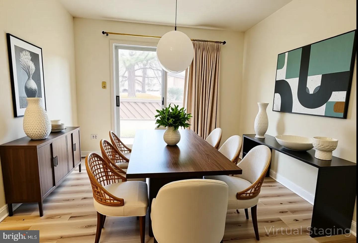 SPRINGFIELD, Virginia 22152, 3 Bedrooms Bedrooms, ,2 BathroomsBathrooms,Residential,For sale,VAFX2285210 MLS # VAFX2285210