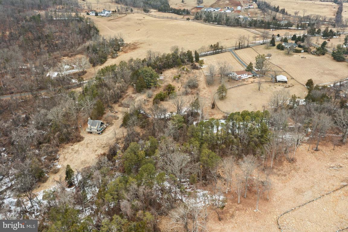 9033 OLD WATERLOO RD, WARRENTON, Virginia 20186, 4 Bedrooms Bedrooms, ,2 BathroomsBathrooms,Residential,For sale,9033 OLD WATERLOO RD,VAFQ2020104 MLS # VAFQ2020104