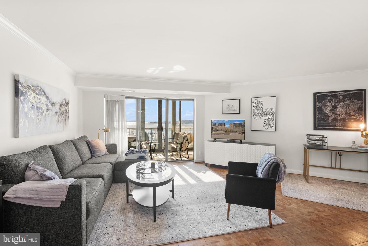 1250 S WASHINGTON ST #215, ALEXANDRIA, Virginia 22314, 1 Bedroom Bedrooms, ,1 BathroomBathrooms,Residential,For sale,1250 S WASHINGTON ST #215,VAAX2053186 MLS # VAAX2053186