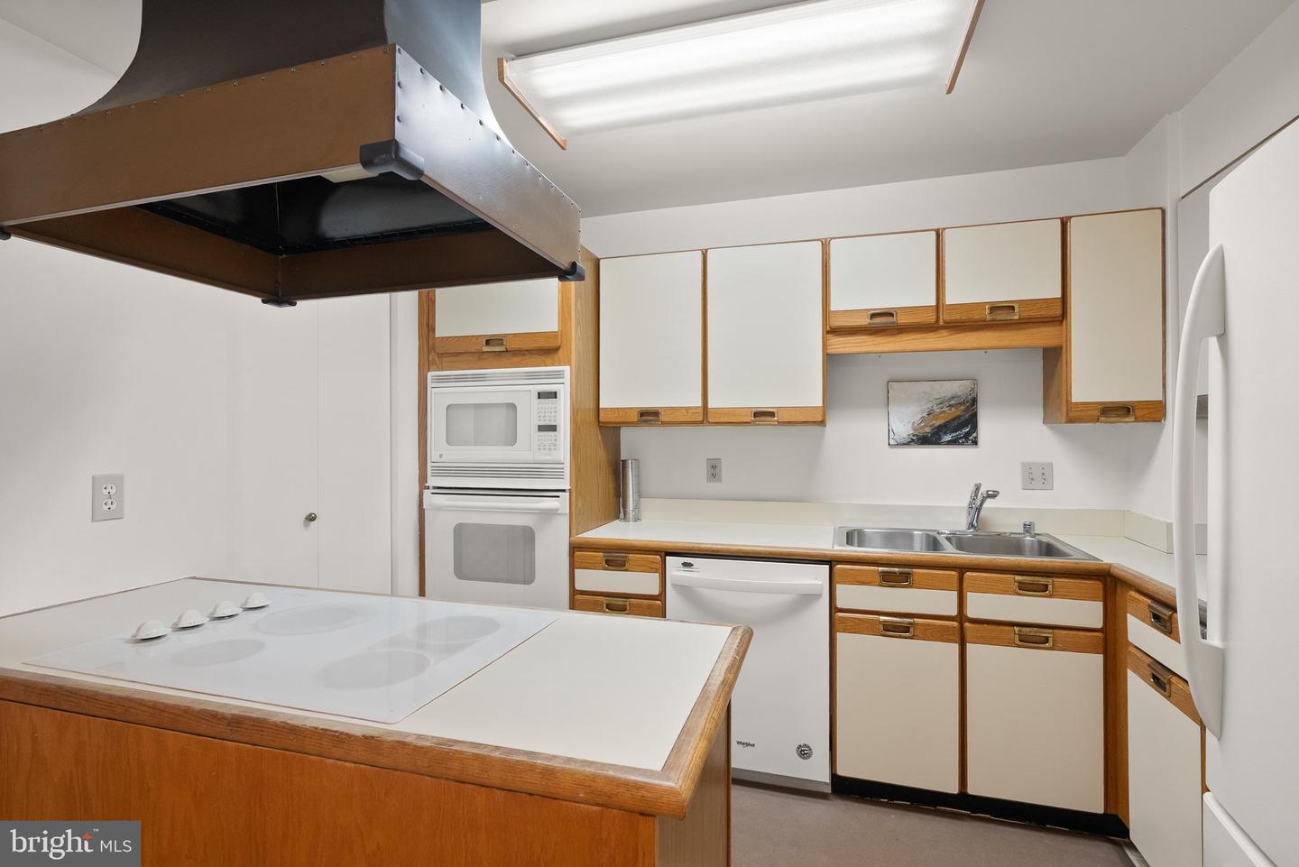 1250 S WASHINGTON ST #215, ALEXANDRIA, Virginia 22314, 1 Bedroom Bedrooms, ,1 BathroomBathrooms,Residential,For sale,1250 S WASHINGTON ST #215,VAAX2053186 MLS # VAAX2053186