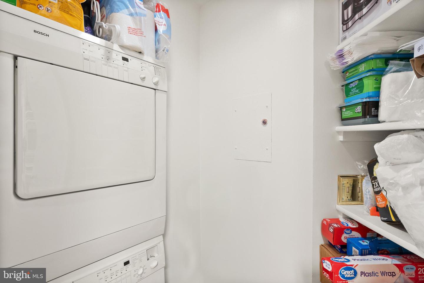 1250 S WASHINGTON ST #215, ALEXANDRIA, Virginia 22314, 1 Bedroom Bedrooms, ,1 BathroomBathrooms,Residential,For sale,1250 S WASHINGTON ST #215,VAAX2053186 MLS # VAAX2053186