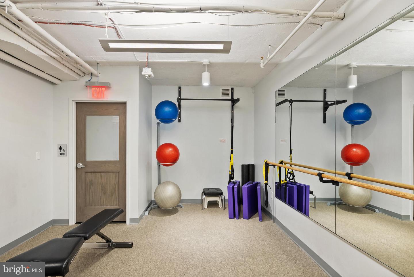 1250 S WASHINGTON ST #215, ALEXANDRIA, Virginia 22314, 1 Bedroom Bedrooms, ,1 BathroomBathrooms,Residential,For sale,1250 S WASHINGTON ST #215,VAAX2053186 MLS # VAAX2053186