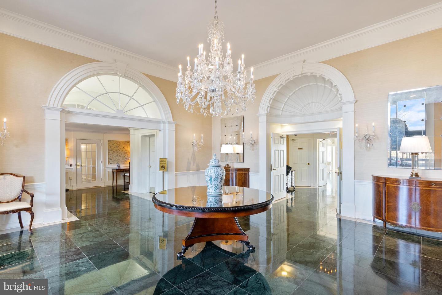 1250 S WASHINGTON ST #215, ALEXANDRIA, Virginia 22314, 1 Bedroom Bedrooms, ,1 BathroomBathrooms,Residential,For sale,1250 S WASHINGTON ST #215,VAAX2053186 MLS # VAAX2053186