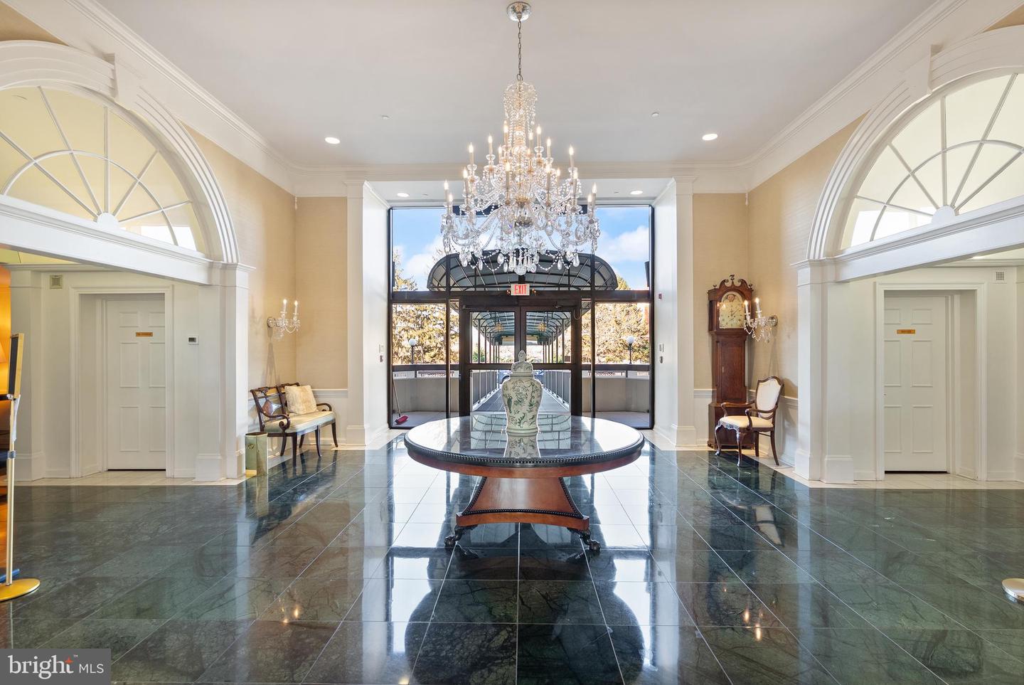 1250 S WASHINGTON ST #215, ALEXANDRIA, Virginia 22314, 1 Bedroom Bedrooms, ,1 BathroomBathrooms,Residential,For sale,1250 S WASHINGTON ST #215,VAAX2053186 MLS # VAAX2053186