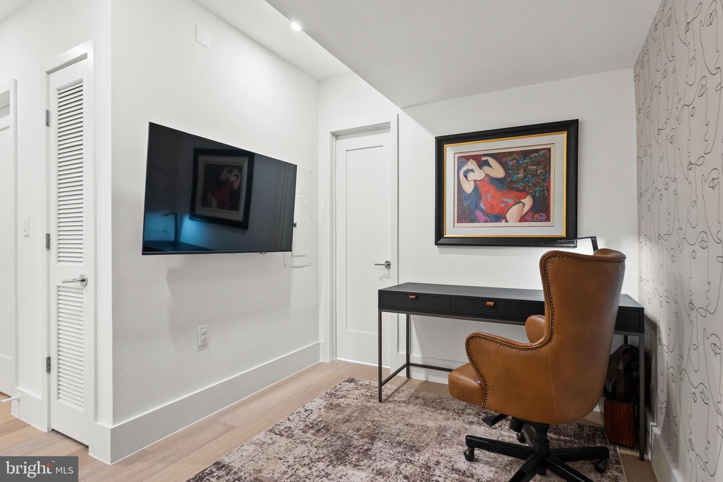 3219 WISCONSIN AVE NW #101, WASHINGTON, District Of Columbia 20016, 2 Bedrooms Bedrooms, 5 Rooms Rooms,2 BathroomsBathrooms,Residential,For sale,3219 WISCONSIN AVE NW #101,DCDC2241742 MLS # DCDC2241742