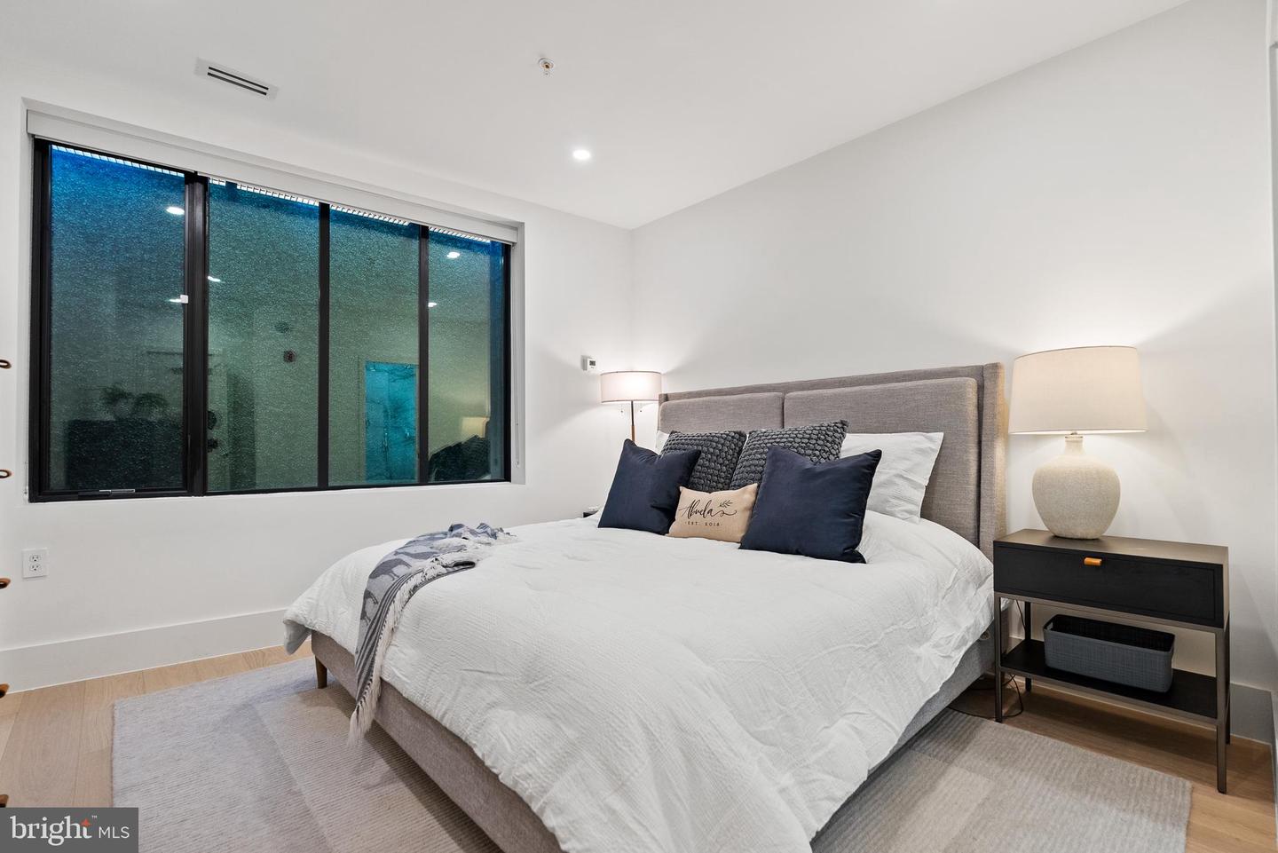 3219 WISCONSIN AVE NW #101, WASHINGTON, District Of Columbia 20016, 2 Bedrooms Bedrooms, 5 Rooms Rooms,2 BathroomsBathrooms,Residential,For sale,3219 WISCONSIN AVE NW #101,DCDC2241742 MLS # DCDC2241742