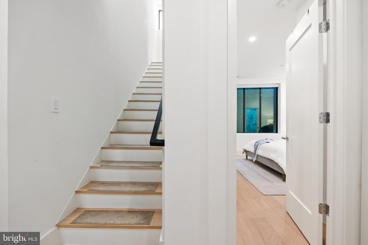 3219 WISCONSIN AVE NW #101, WASHINGTON, District Of Columbia 20016, 2 Bedrooms Bedrooms, 5 Rooms Rooms,2 BathroomsBathrooms,Residential,For sale,3219 WISCONSIN AVE NW #101,DCDC2241742 MLS # DCDC2241742