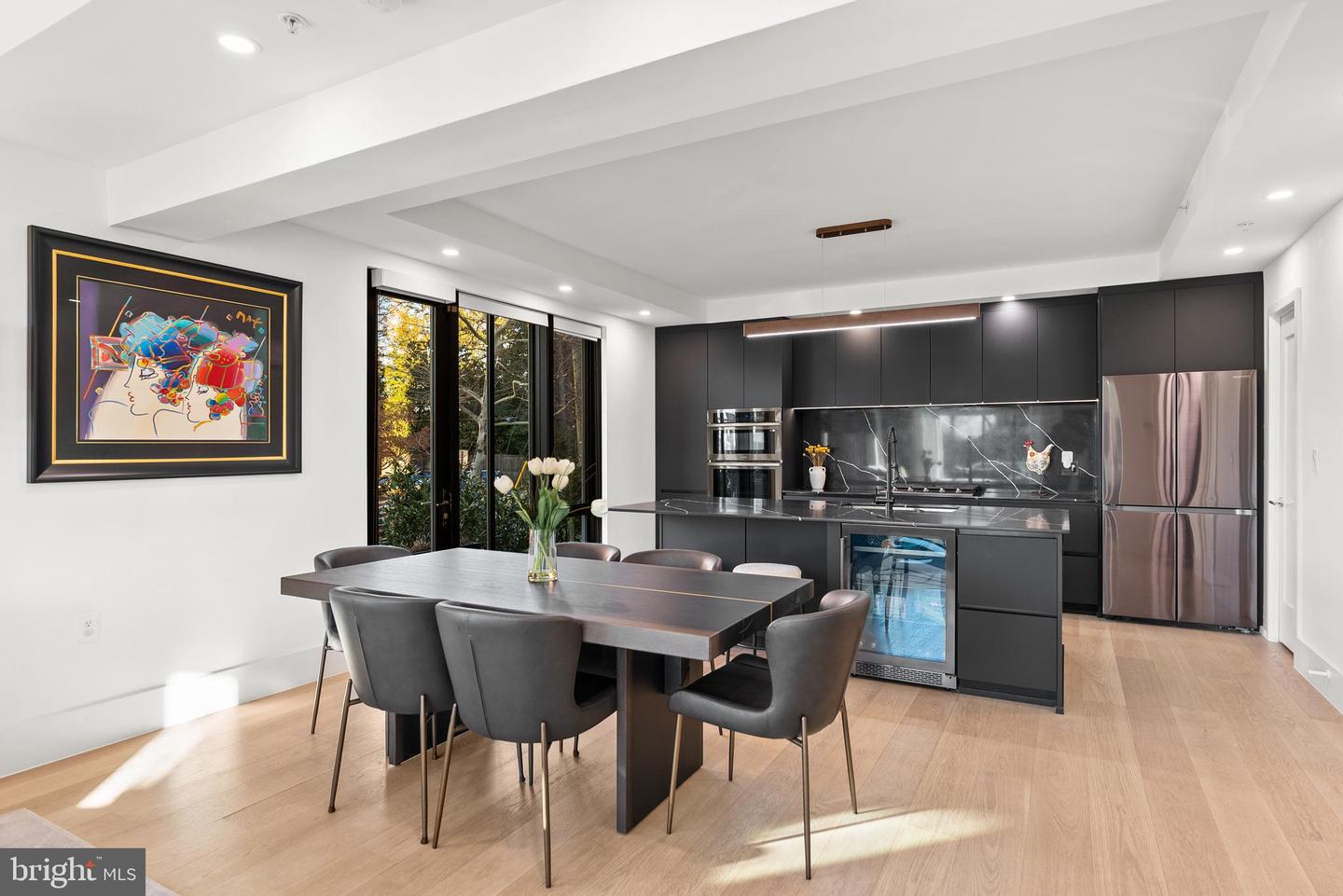 3219 WISCONSIN AVE NW #101, WASHINGTON, District Of Columbia 20016, 2 Bedrooms Bedrooms, 5 Rooms Rooms,2 BathroomsBathrooms,Residential,For sale,3219 WISCONSIN AVE NW #101,DCDC2241742 MLS # DCDC2241742