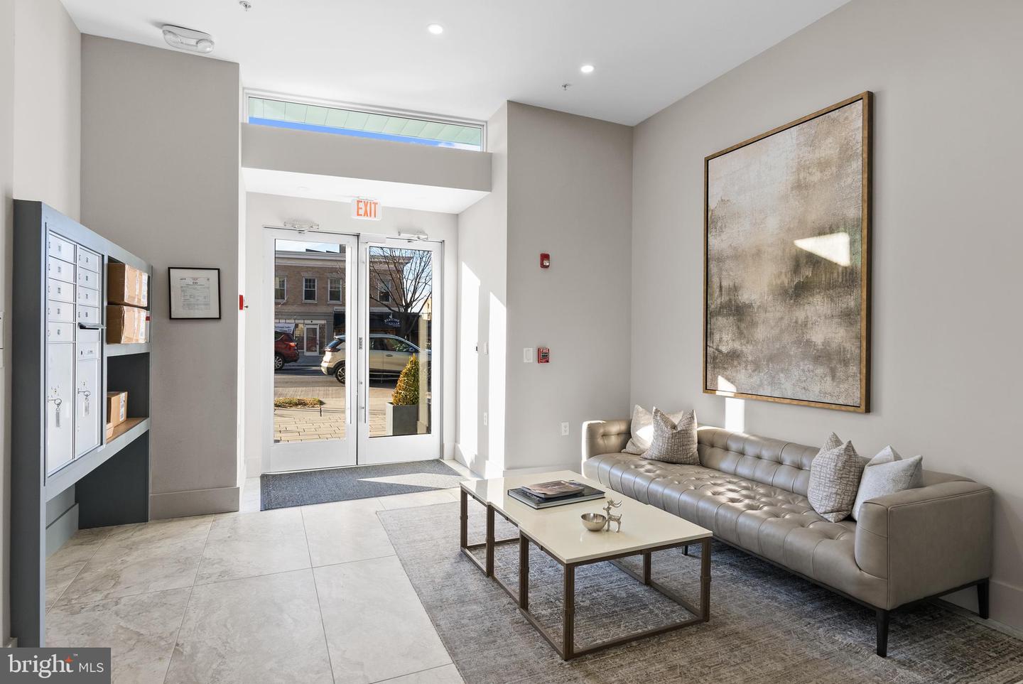 3219 WISCONSIN AVE NW #101, WASHINGTON, District Of Columbia 20016, 2 Bedrooms Bedrooms, 5 Rooms Rooms,2 BathroomsBathrooms,Residential,For sale,3219 WISCONSIN AVE NW #101,DCDC2241742 MLS # DCDC2241742