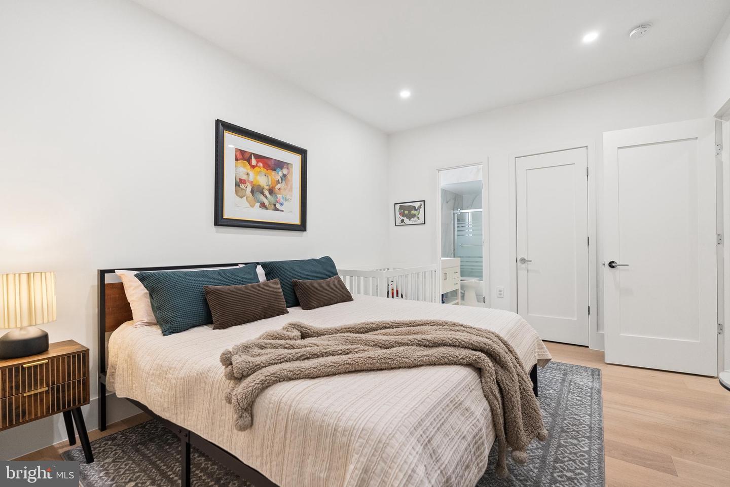 3219 WISCONSIN AVE NW #101, WASHINGTON, District Of Columbia 20016, 2 Bedrooms Bedrooms, 5 Rooms Rooms,2 BathroomsBathrooms,Residential,For sale,3219 WISCONSIN AVE NW #101,DCDC2241742 MLS # DCDC2241742