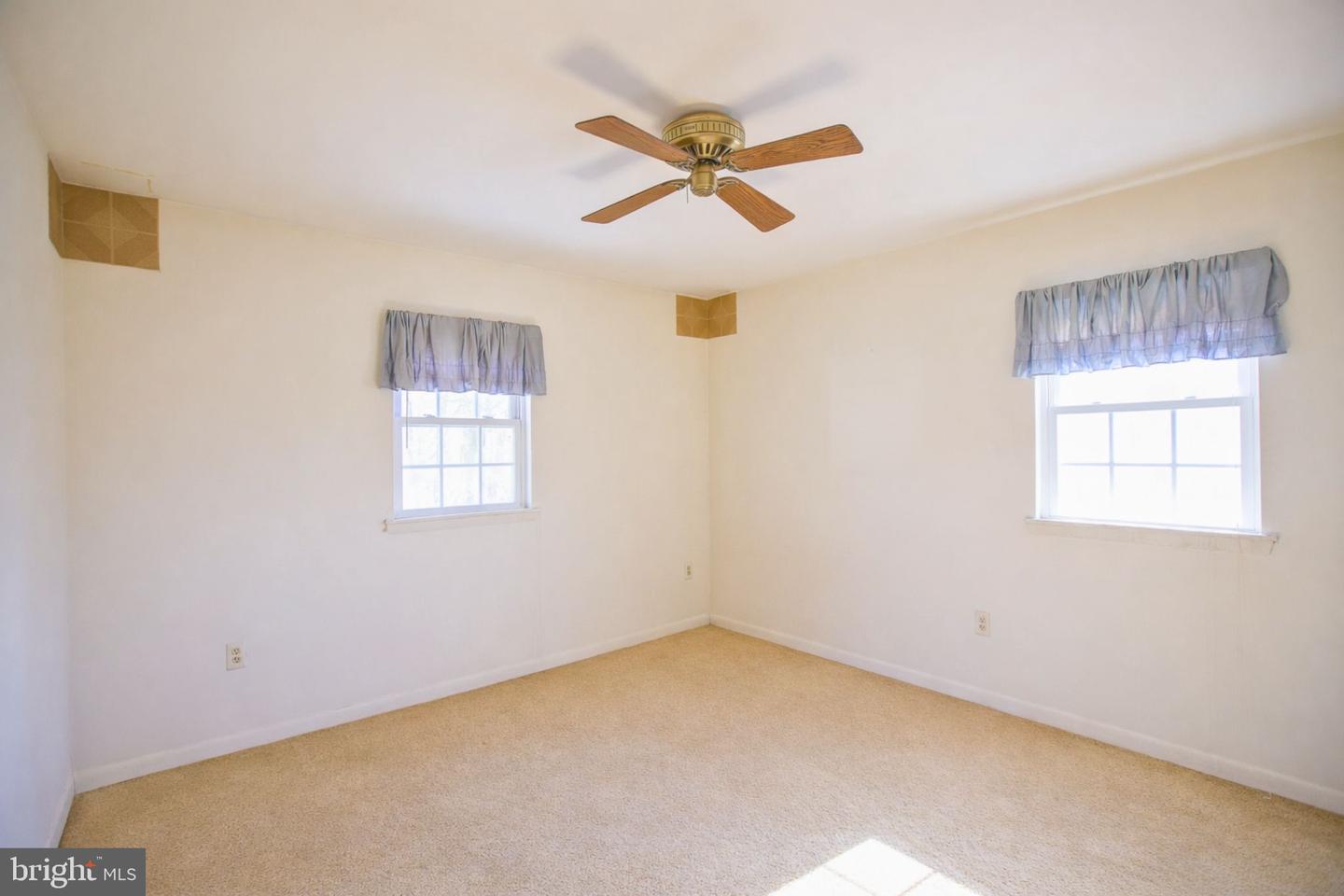 14849 CHERRYDALE DR, WOODBRIDGE, Virginia 22193, 3 Bedrooms Bedrooms, ,2 BathroomsBathrooms,Residential,For sale,14849 CHERRYDALE DR,VAPW2110836 MLS # VAPW2110836