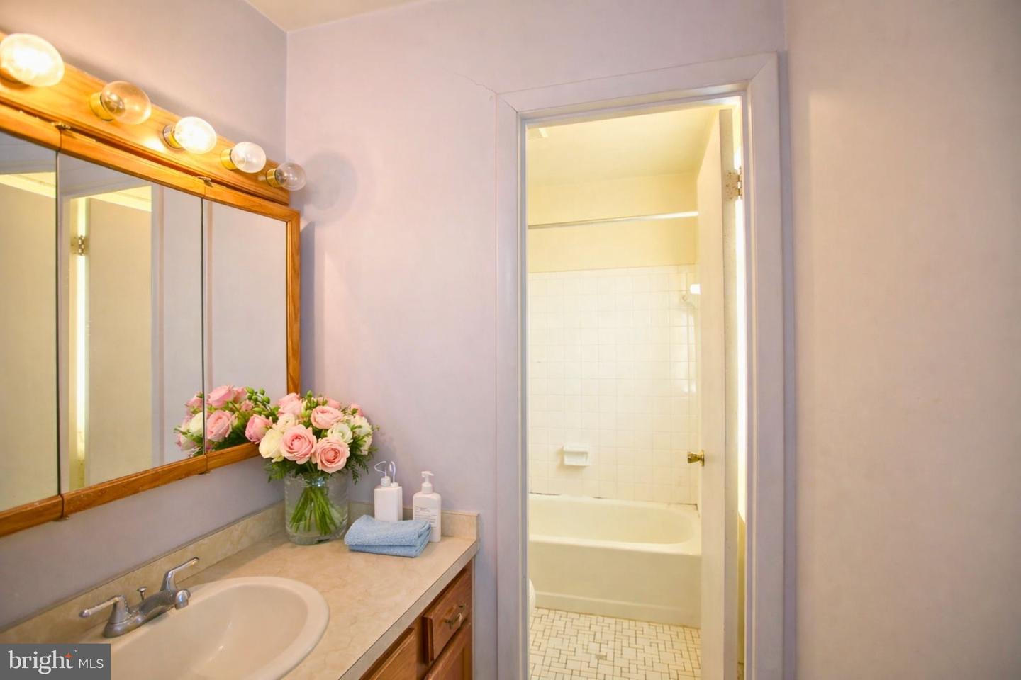 14849 CHERRYDALE DR, WOODBRIDGE, Virginia 22193, 3 Bedrooms Bedrooms, ,2 BathroomsBathrooms,Residential,For sale,14849 CHERRYDALE DR,VAPW2110836 MLS # VAPW2110836