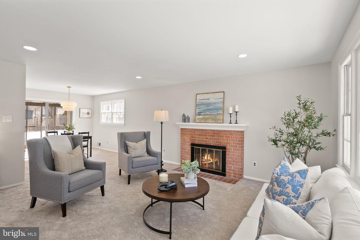 14724 BRADDOCK RD, CENTREVILLE, Virginia 20120, 4 Bedrooms Bedrooms, ,2 BathroomsBathrooms,Residential,For sale,14724 BRADDOCK RD,VAFX2286602 MLS # VAFX2286602