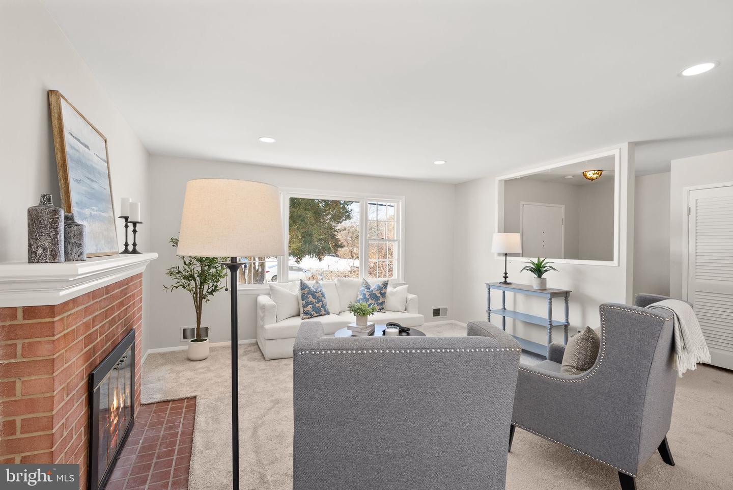 14724 BRADDOCK RD, CENTREVILLE, Virginia 20120, 4 Bedrooms Bedrooms, ,2 BathroomsBathrooms,Residential,For sale,14724 BRADDOCK RD,VAFX2286602 MLS # VAFX2286602