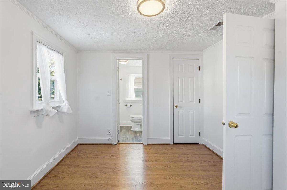 2231 N CULPEPER ST N, ARLINGTON, Virginia 22207, 3 Bedrooms Bedrooms, ,2 BathroomsBathrooms,Residential,For sale,2231 N CULPEPER ST N,VAAR2067926 MLS # VAAR2067926