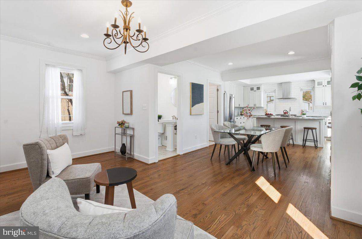 2231 N CULPEPER ST N, ARLINGTON, Virginia 22207, 3 Bedrooms Bedrooms, ,2 BathroomsBathrooms,Residential,For sale,2231 N CULPEPER ST N,VAAR2067926 MLS # VAAR2067926