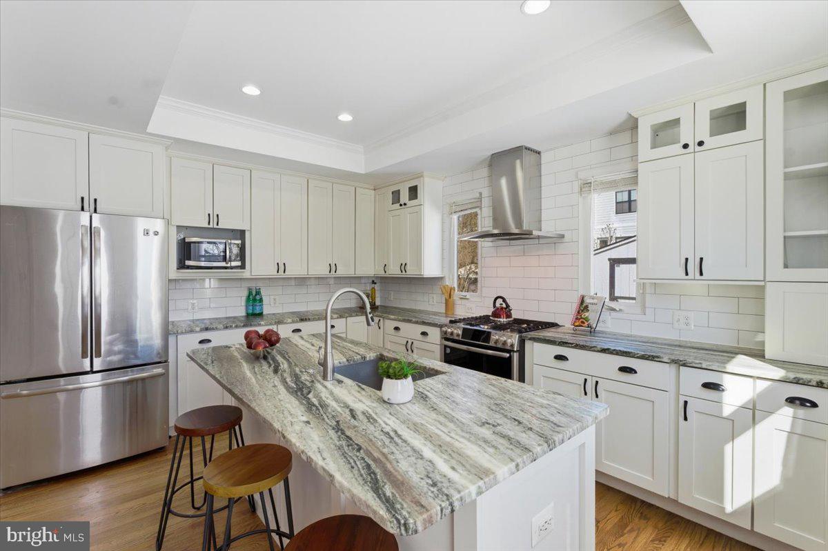 2231 N CULPEPER ST N, ARLINGTON, Virginia 22207, 3 Bedrooms Bedrooms, ,2 BathroomsBathrooms,Residential,For sale,2231 N CULPEPER ST N,VAAR2067926 MLS # VAAR2067926