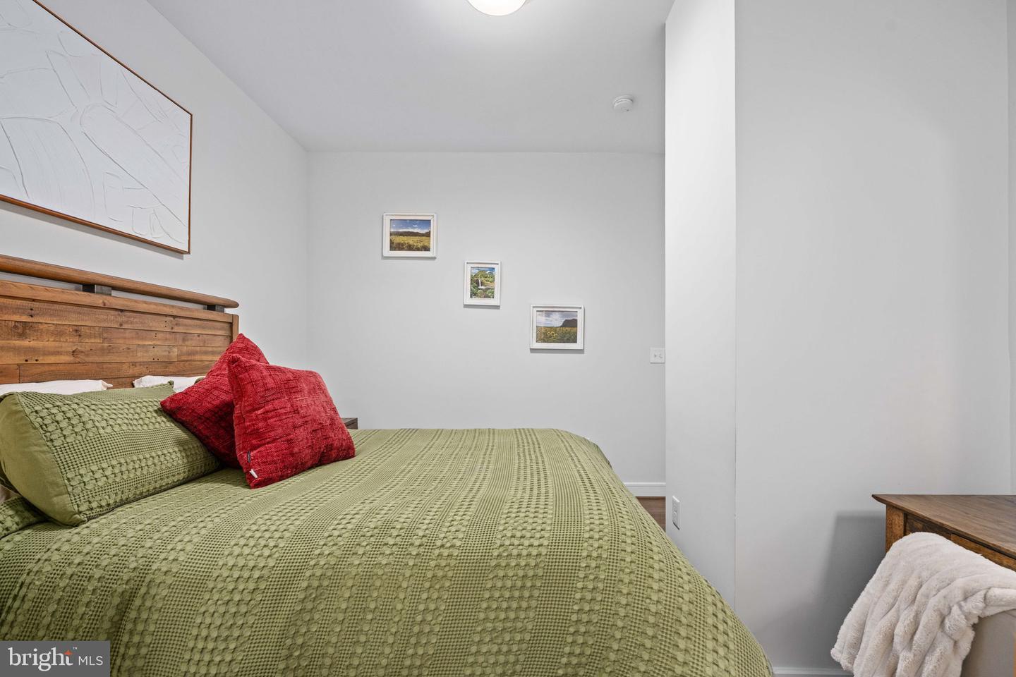 625 SLATERS LANE #404, ALEXANDRIA, Virginia 22314, 1 Bedroom Bedrooms, ,1 BathroomBathrooms,Residential,For sale,625 SLATERS LANE #404,VAAX2053360 MLS # VAAX2053360