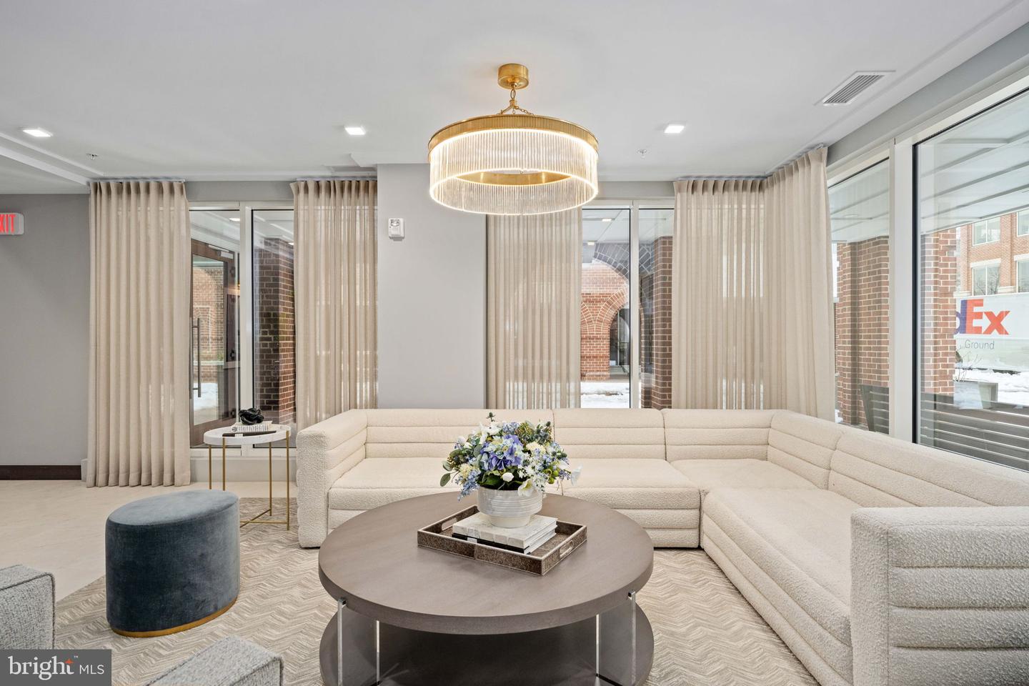 625 SLATERS LANE #404, ALEXANDRIA, Virginia 22314, 1 Bedroom Bedrooms, ,1 BathroomBathrooms,Residential,For sale,625 SLATERS LANE #404,VAAX2053360 MLS # VAAX2053360