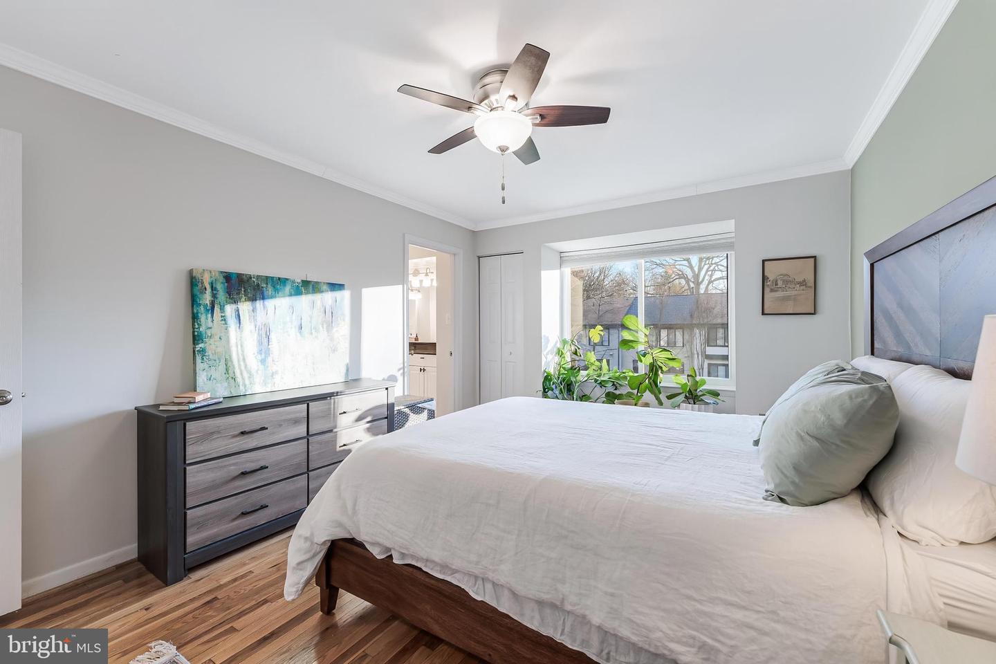 2002 GOLF COURSE DR, RESTON, Virginia 20191, 3 Bedrooms Bedrooms, ,3 BathroomsBathrooms,Residential,For sale,2002 GOLF COURSE DR,VAFX2286852 MLS # VAFX2286852