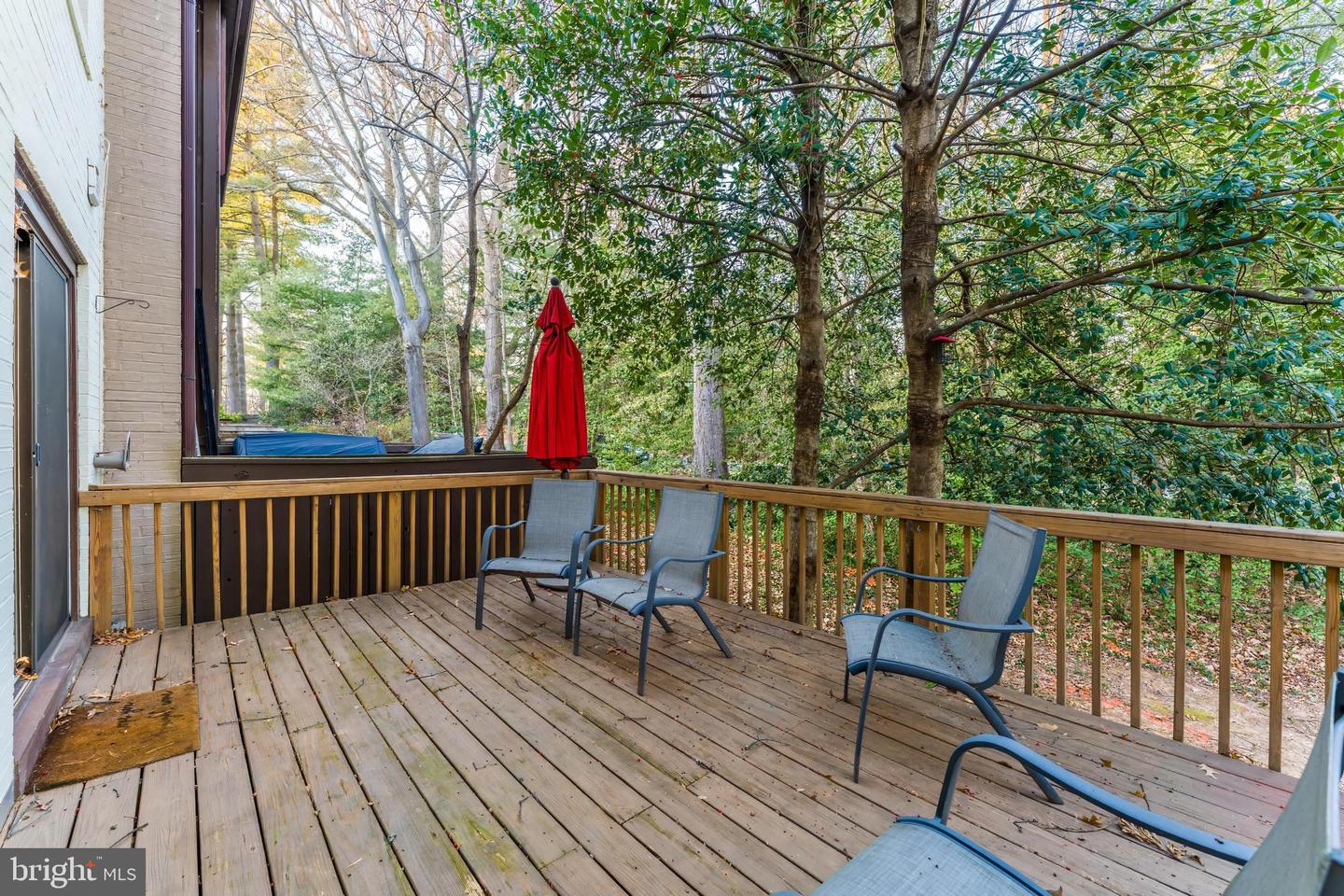 2002 GOLF COURSE DR, RESTON, Virginia 20191, 3 Bedrooms Bedrooms, ,3 BathroomsBathrooms,Residential,For sale,2002 GOLF COURSE DR,VAFX2286852 MLS # VAFX2286852