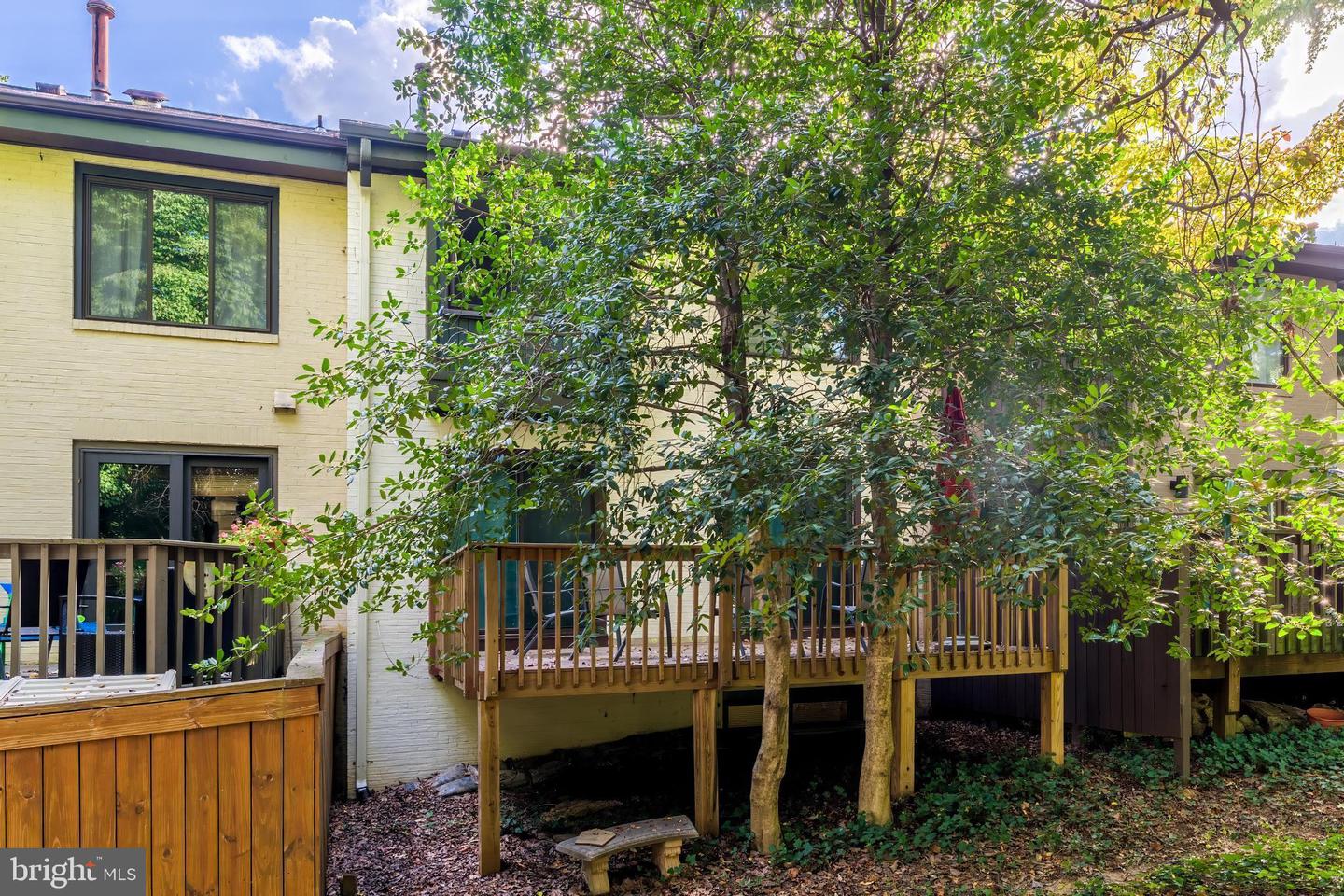 2002 GOLF COURSE DR, RESTON, Virginia 20191, 3 Bedrooms Bedrooms, ,3 BathroomsBathrooms,Residential,For sale,2002 GOLF COURSE DR,VAFX2286852 MLS # VAFX2286852