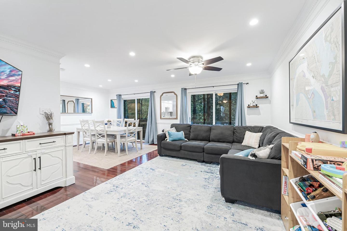 2002 GOLF COURSE DR, RESTON, Virginia 20191, 3 Bedrooms Bedrooms, ,3 BathroomsBathrooms,Residential,For sale,2002 GOLF COURSE DR,VAFX2286852 MLS # VAFX2286852